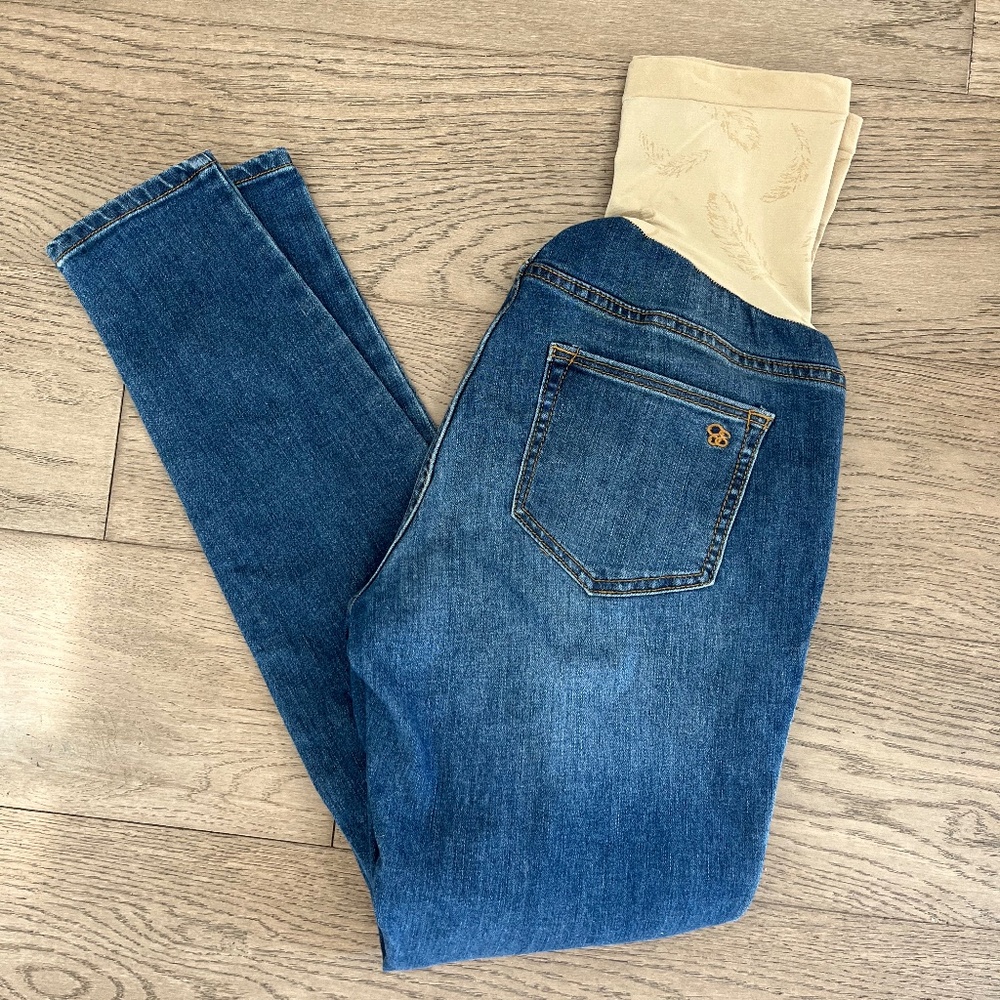 JESSICA SIMPSON Maternity Jeans